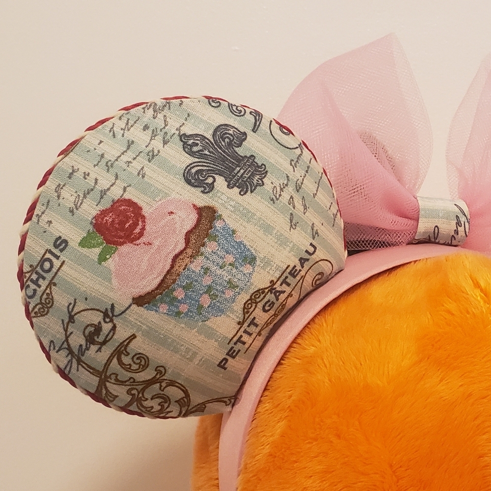🆕️🧁 Paris Desserts Mouse Ears 🗼 - Picture 5 of 5